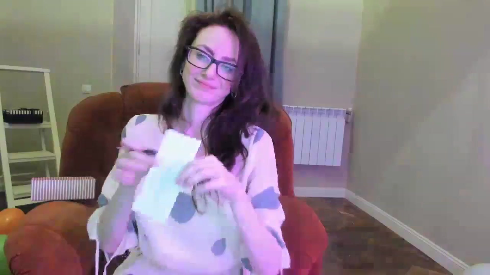 Gallery image thumbnail from Baby_Jewel's myfreecams stream on, 04/07/2024, 15:55 image 16 of 20