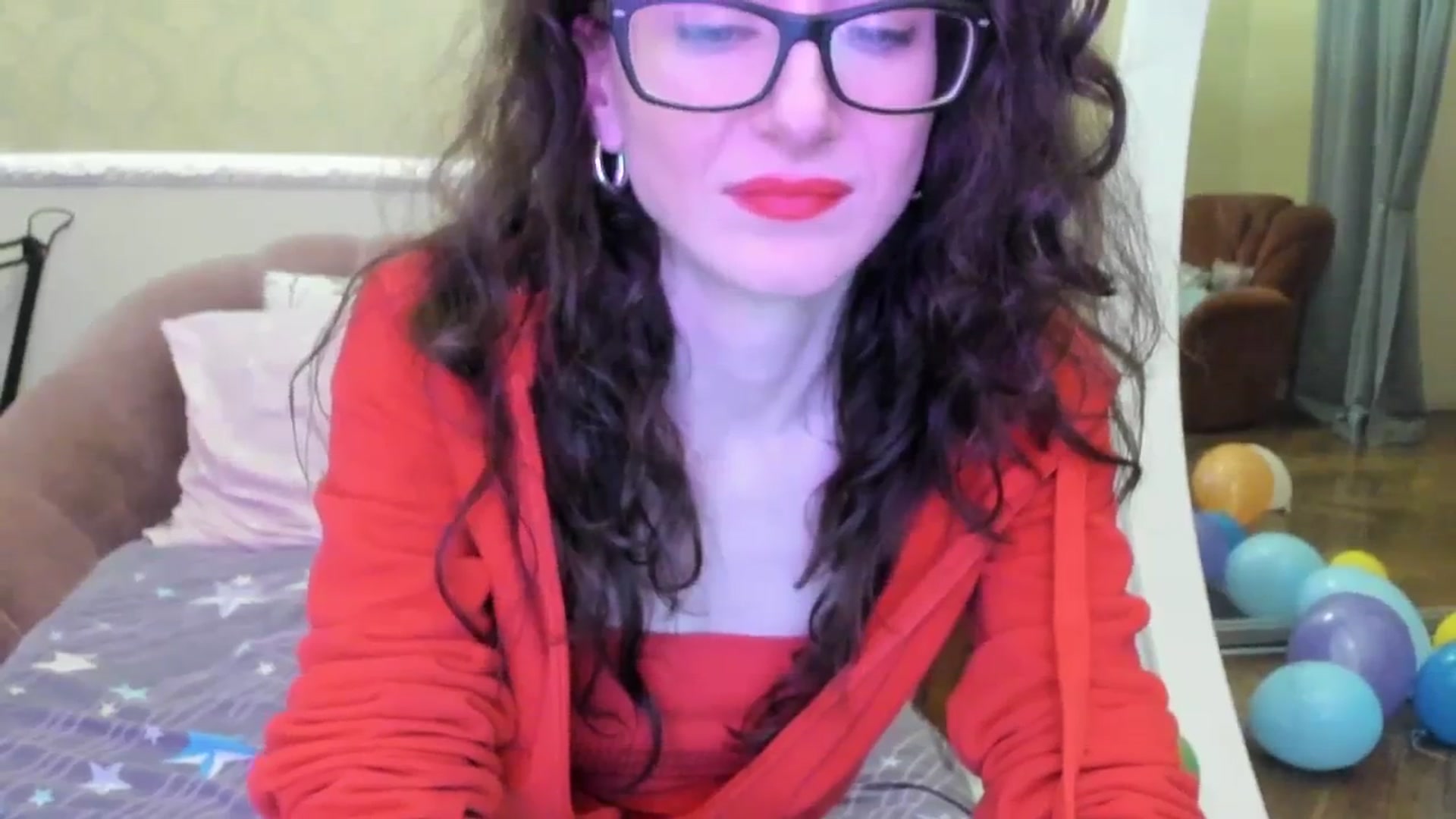 Gallery image thumbnail from Baby_Jewel's myfreecams stream on, 04/10/2024, 12:44 image 9 of 20