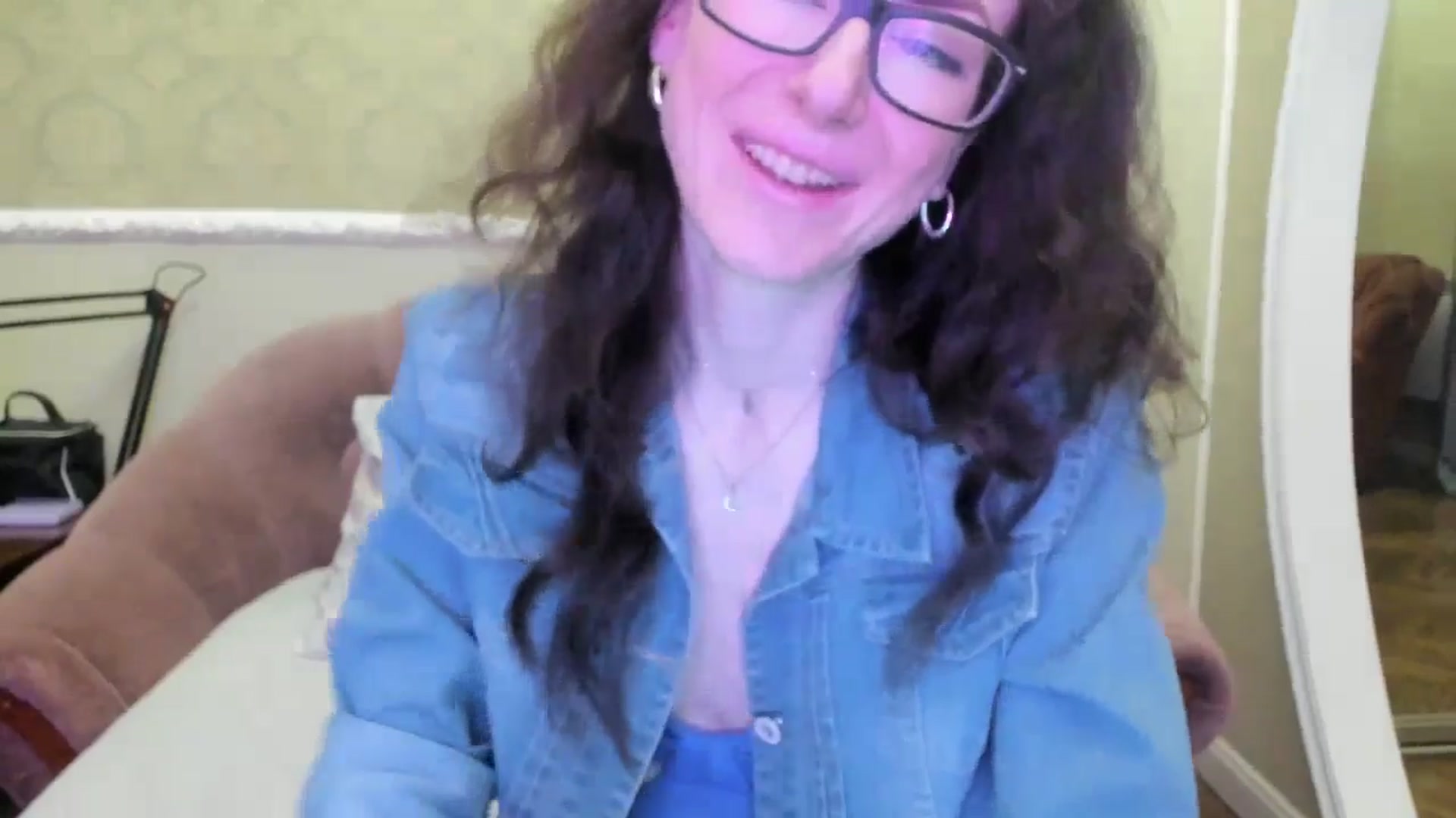 Gallery image thumbnail from Baby_Jewel's myfreecams stream on, 04/28/2024, 12:53 image 10 of 20