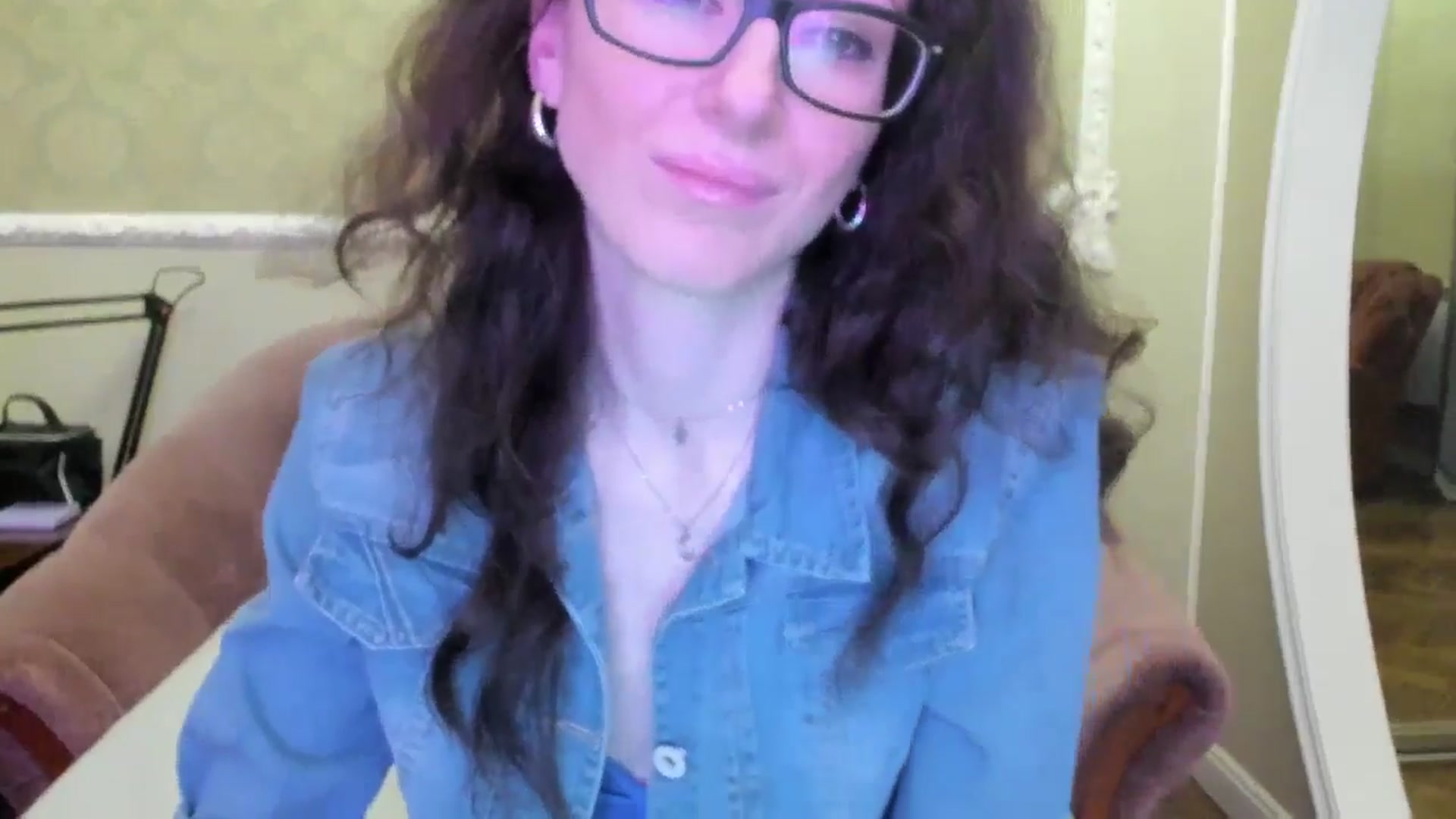 Gallery image thumbnail from Baby_Jewel's myfreecams stream on, 04/28/2024, 12:53 image 9 of 20