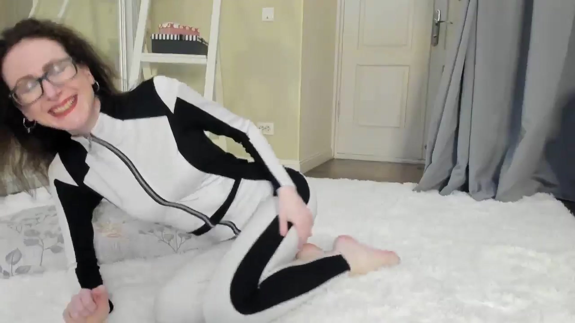 Gallery image thumbnail from Baby_Jewel's myfreecams stream on, 05/02/2024, 14:10 image 6 of 20