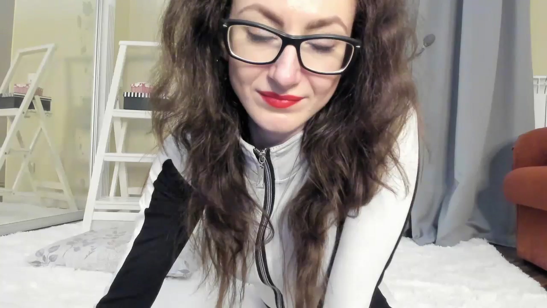 Gallery image thumbnail from Baby_Jewel's myfreecams stream on, 05/02/2024, 14:10 image 14 of 20