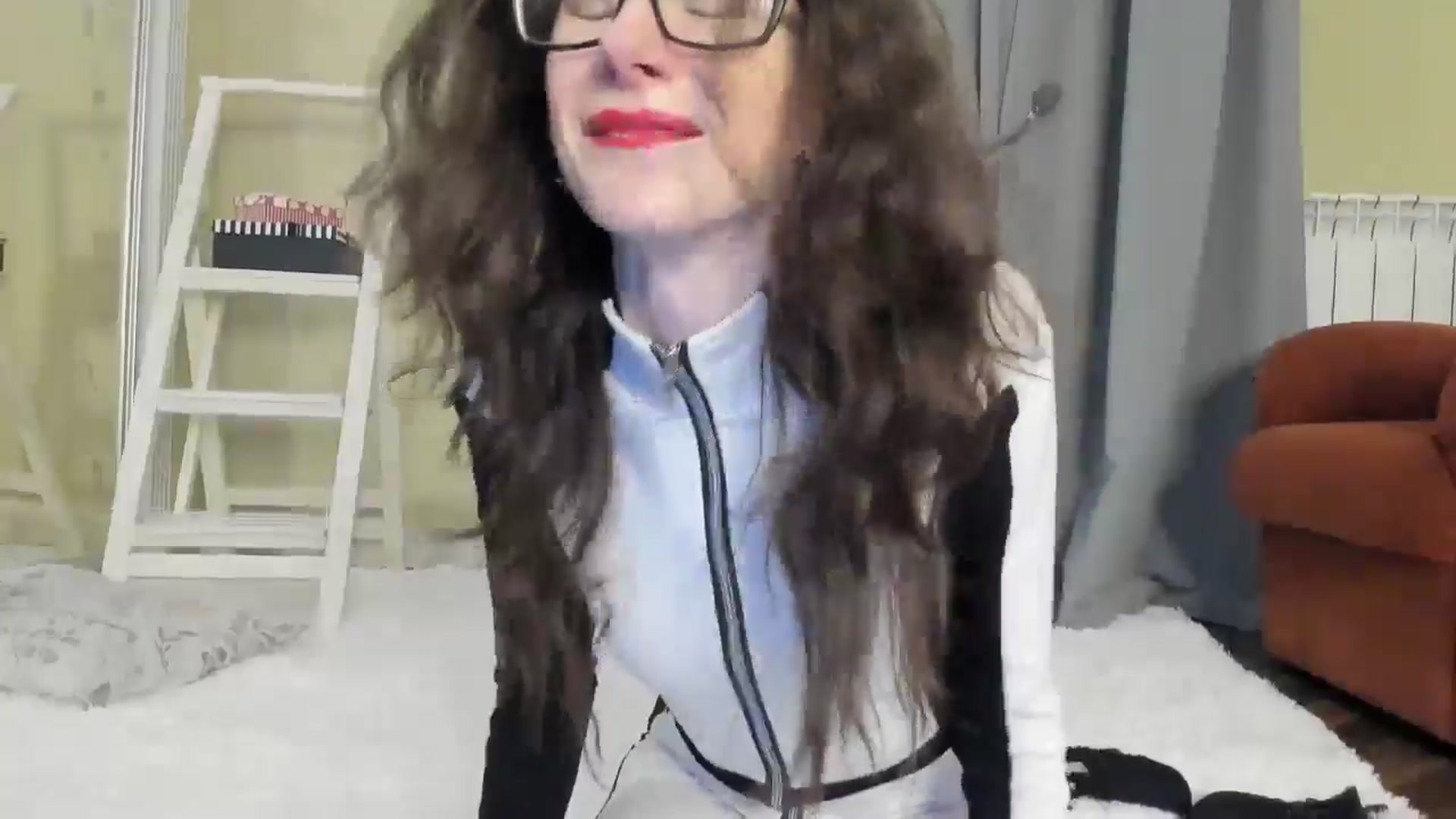Gallery image thumbnail from Baby_Jewel's myfreecams stream on, 05/02/2024, 15:21 image 14 of 20