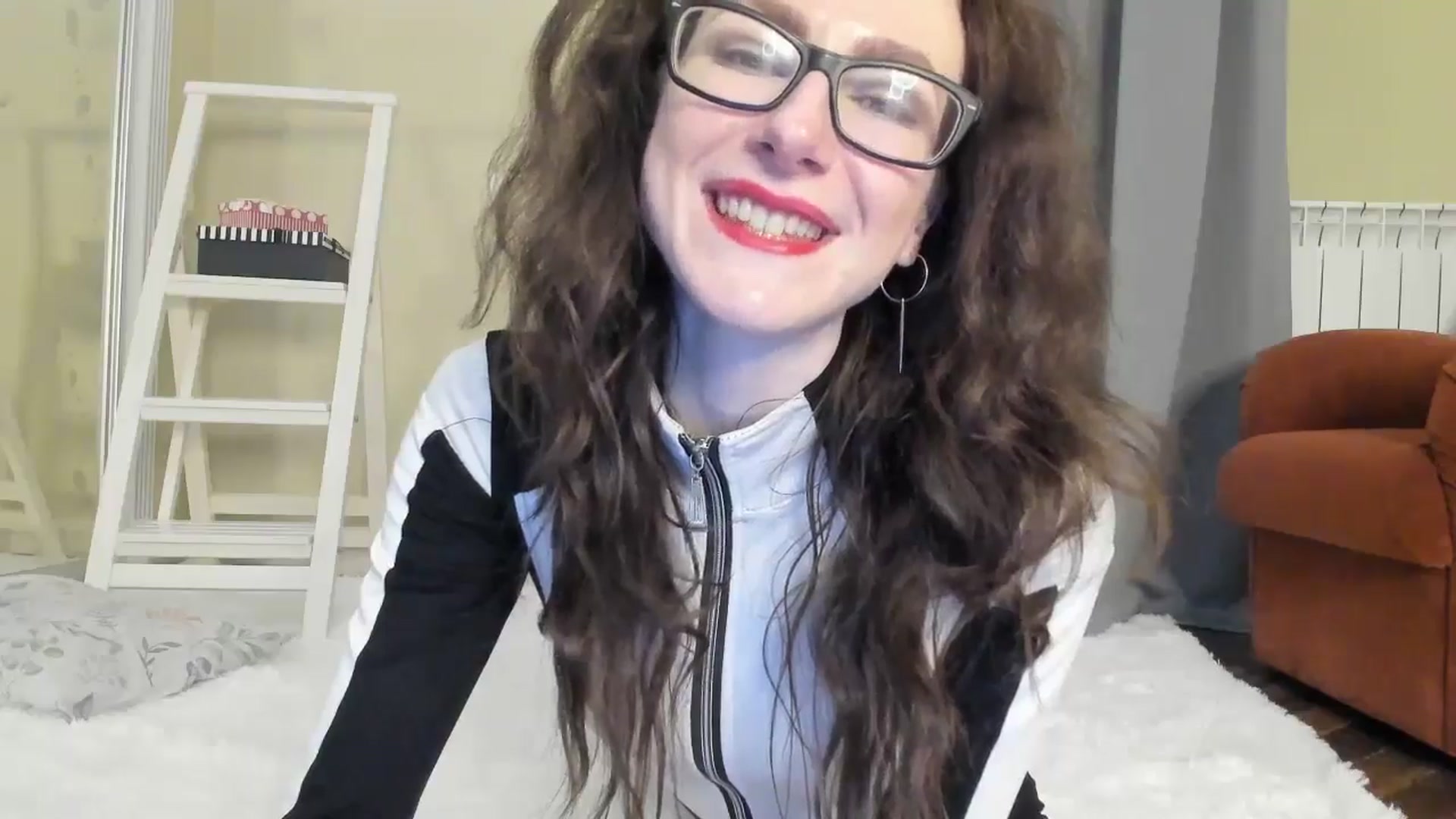 Gallery image thumbnail from Baby_Jewel's myfreecams stream on, 05/02/2024, 16:55 image 14 of 20