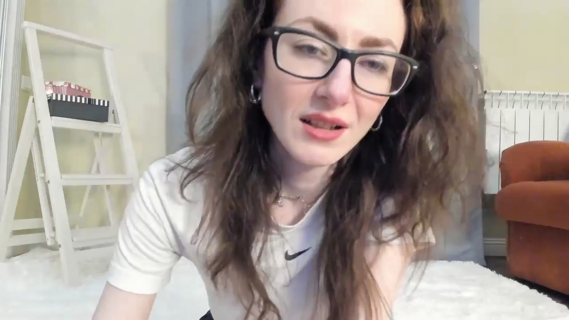 Gallery image thumbnail from Baby_Jewel's myfreecams stream on, 05/06/2024, 13:25 image 11 of 20