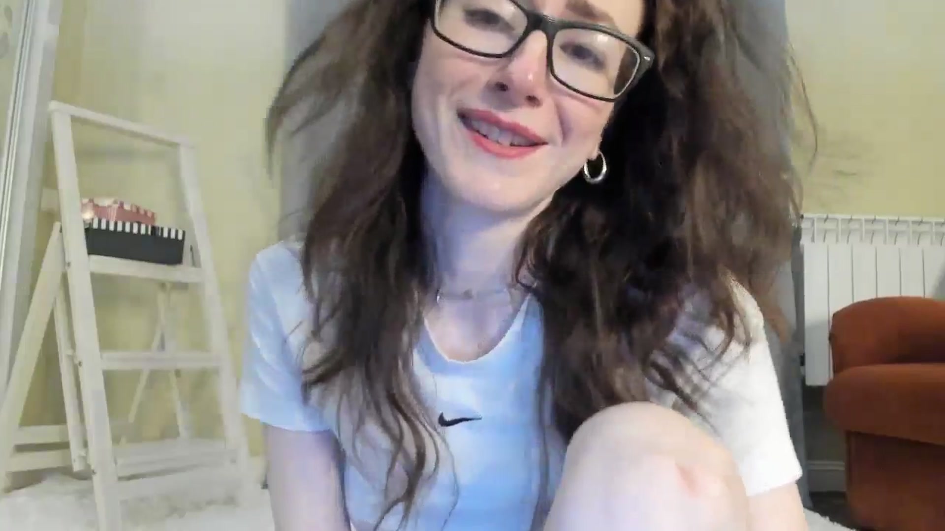 Gallery image thumbnail from Baby_Jewel's myfreecams stream on, 05/06/2024, 13:25 image 12 of 20