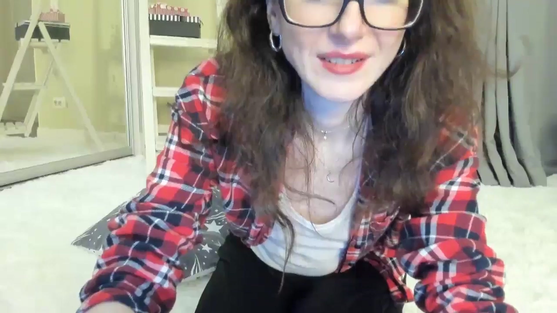 Gallery image thumbnail from Baby_Jewel's myfreecams stream on, 05/08/2024, 15:02 image 19 of 20
