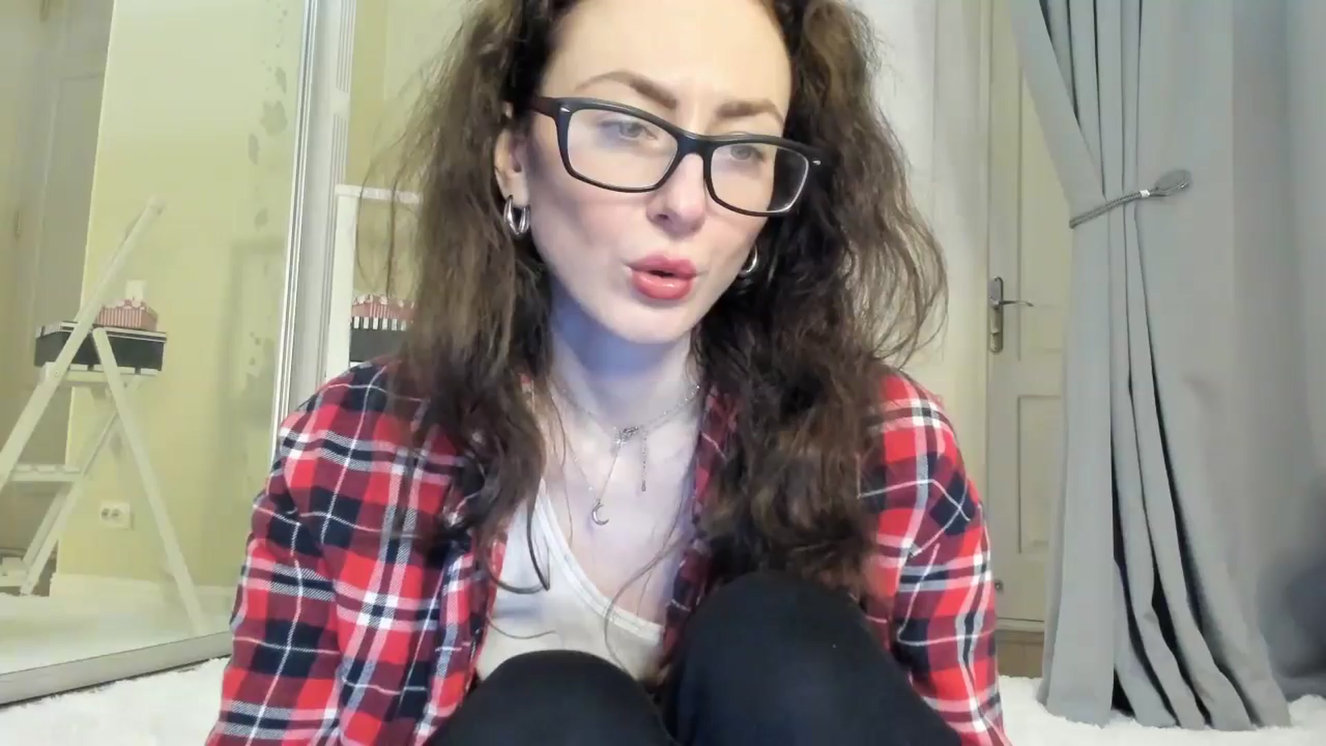 Gallery image thumbnail from Baby_Jewel's myfreecams stream on, 05/08/2024, 15:02 image 1 of 20