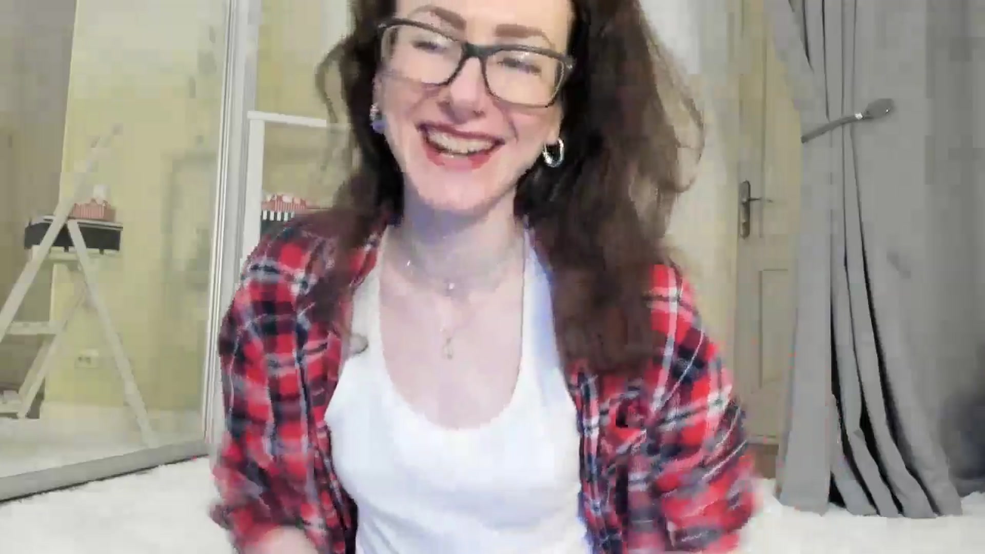 Gallery image thumbnail from Baby_Jewel's myfreecams stream on, 05/08/2024, 15:02 image 10 of 20
