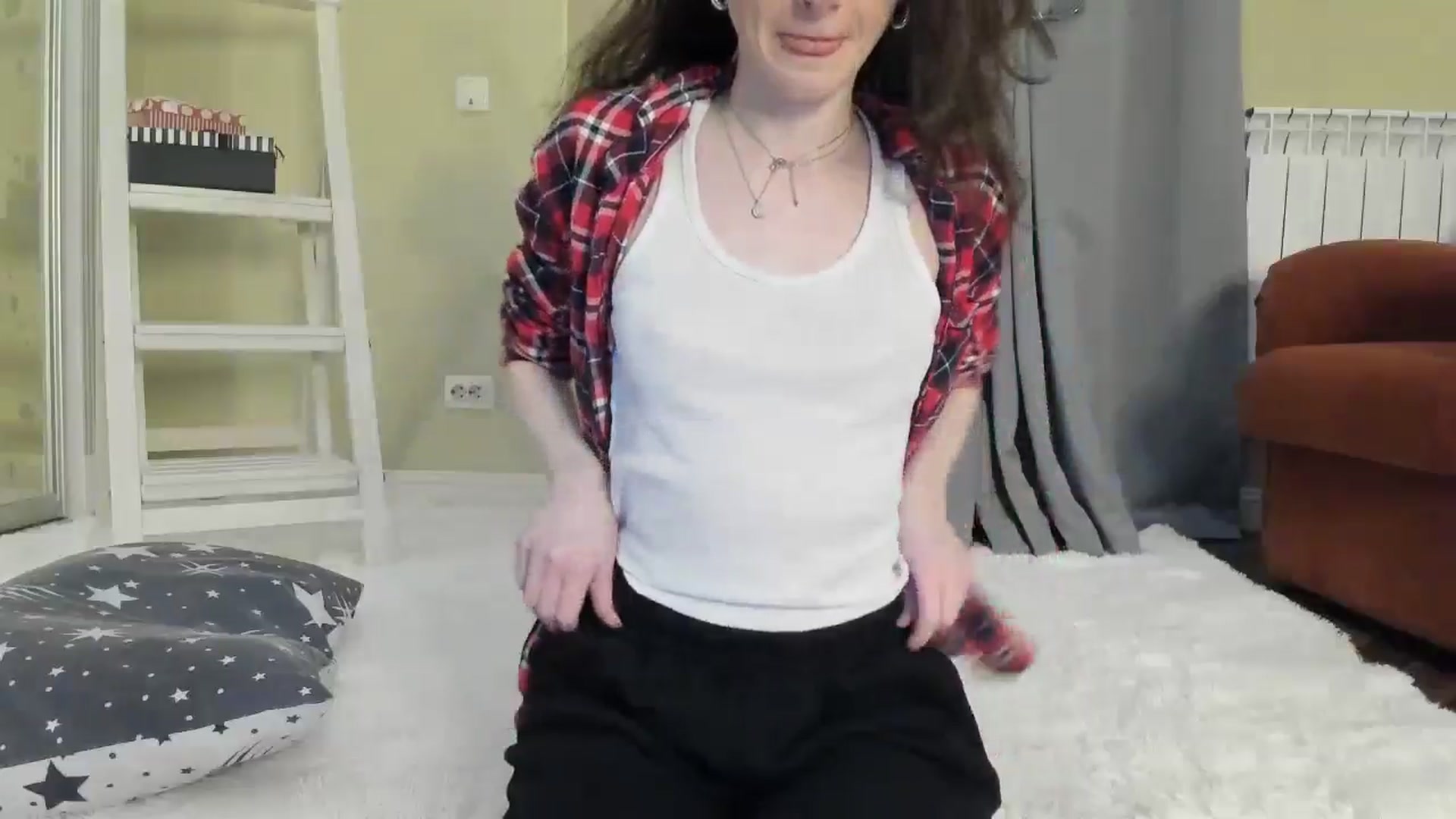 Gallery image thumbnail from Baby_Jewel's myfreecams stream on, 05/08/2024, 17:25 image 7 of 20