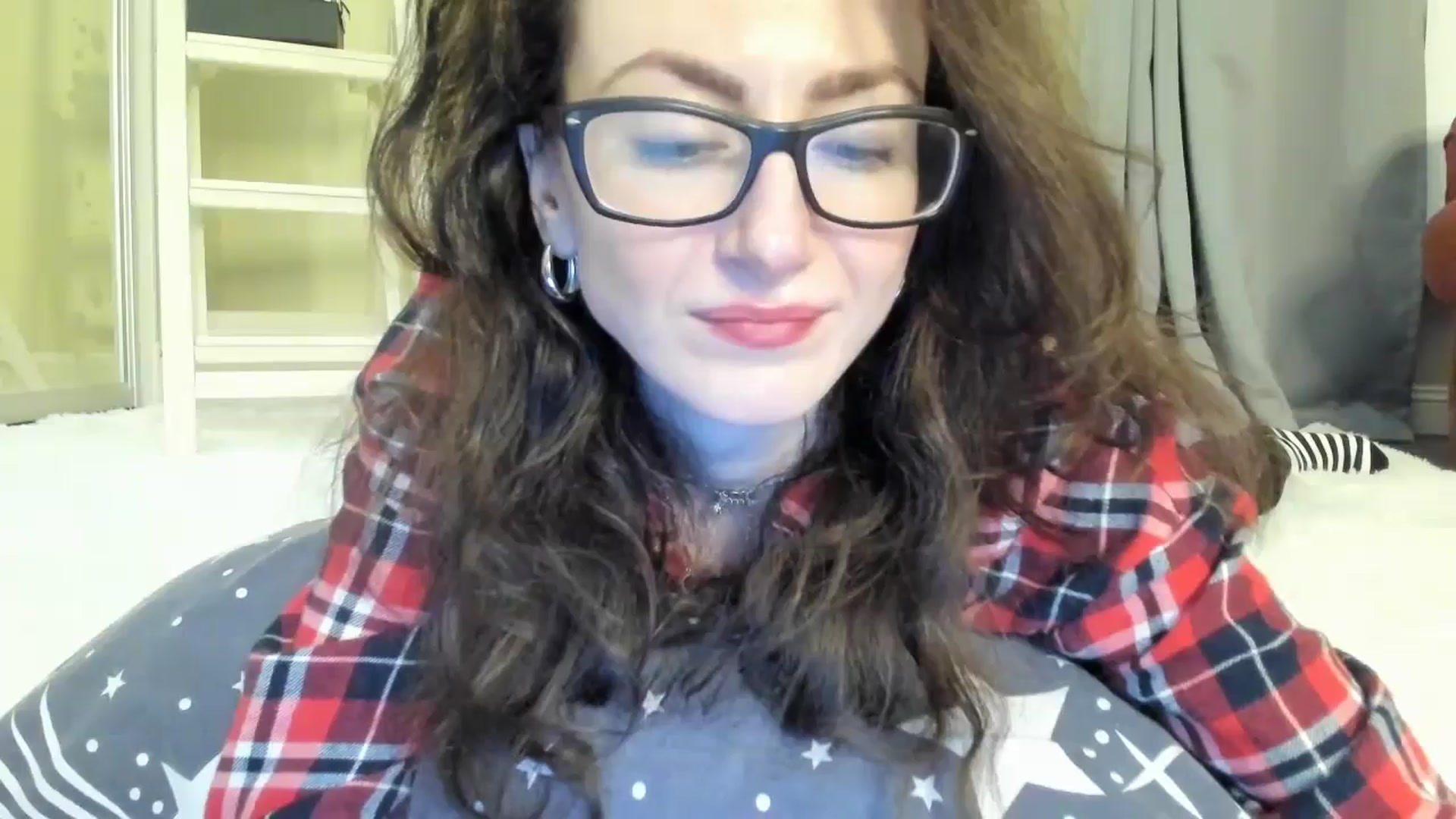 Gallery image thumbnail from Baby_Jewel's myfreecams stream on, 05/08/2024, 17:25 image 4 of 20