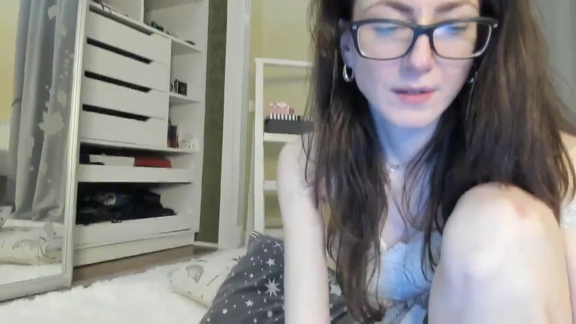 Gallery image thumbnail from Baby_Jewel's myfreecams stream on, 05/15/2024, 16:15 image 19 of 20