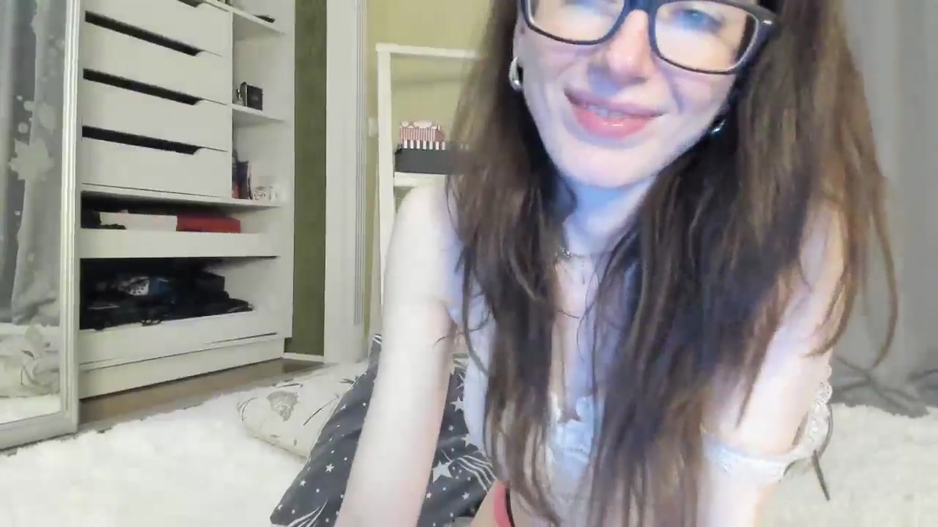 Gallery image thumbnail from Baby_Jewel's myfreecams stream on, 05/15/2024, 16:15 image 6 of 20