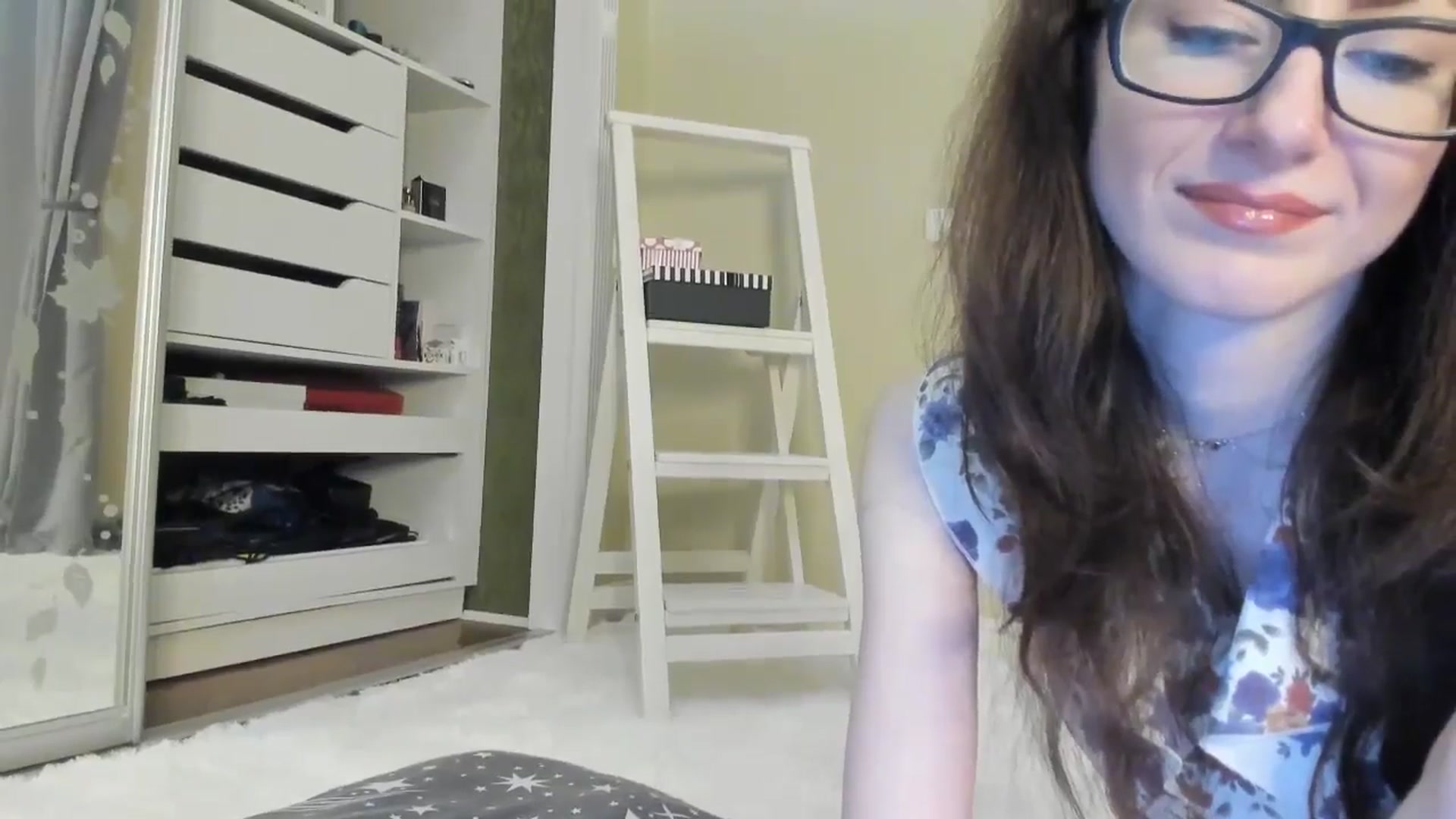 Gallery image thumbnail from Baby_Jewel's myfreecams stream on, 05/16/2024, 11:12 image 3 of 20