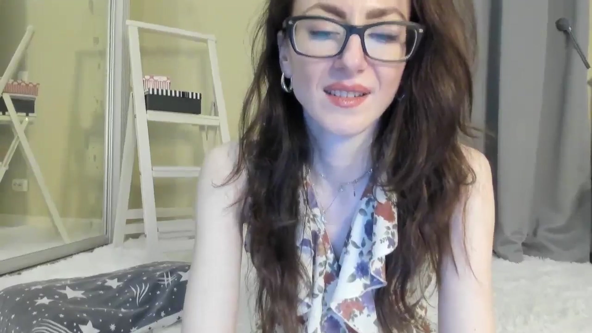 Gallery image thumbnail from Baby_Jewel's myfreecams stream on, 05/16/2024, 12:19 image 19 of 20