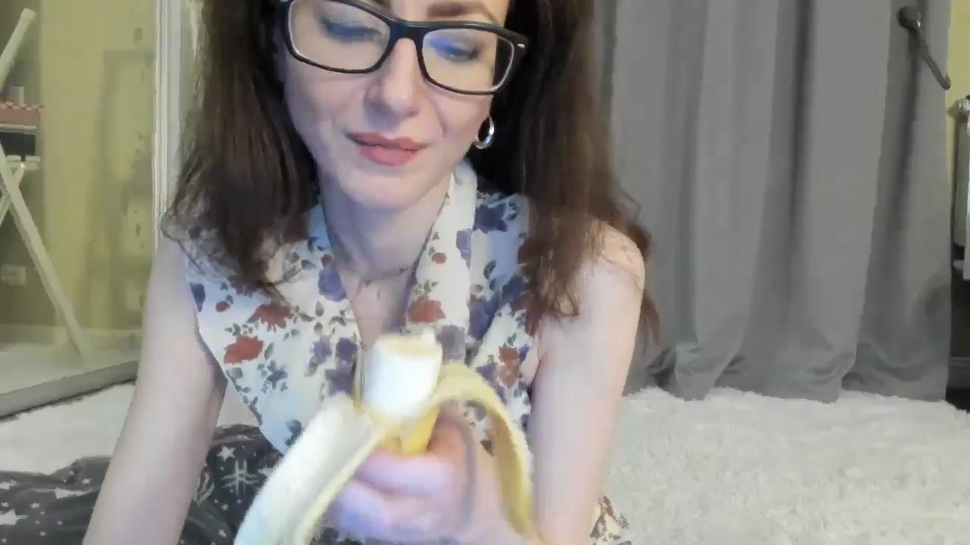 Gallery image thumbnail from Baby_Jewel's myfreecams stream on, 05/16/2024, 14:40 image 5 of 20