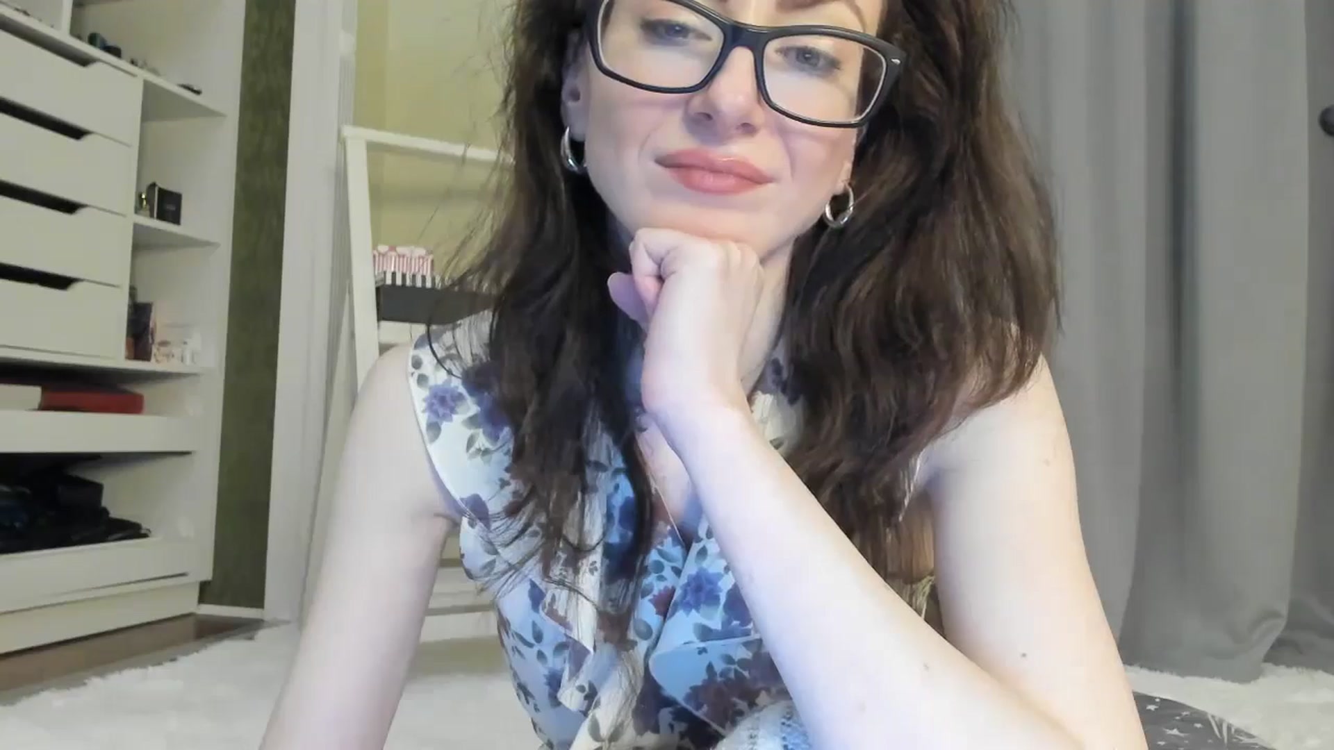 Gallery image thumbnail from Baby_Jewel's myfreecams stream on, 05/16/2024, 16:12 image 12 of 20