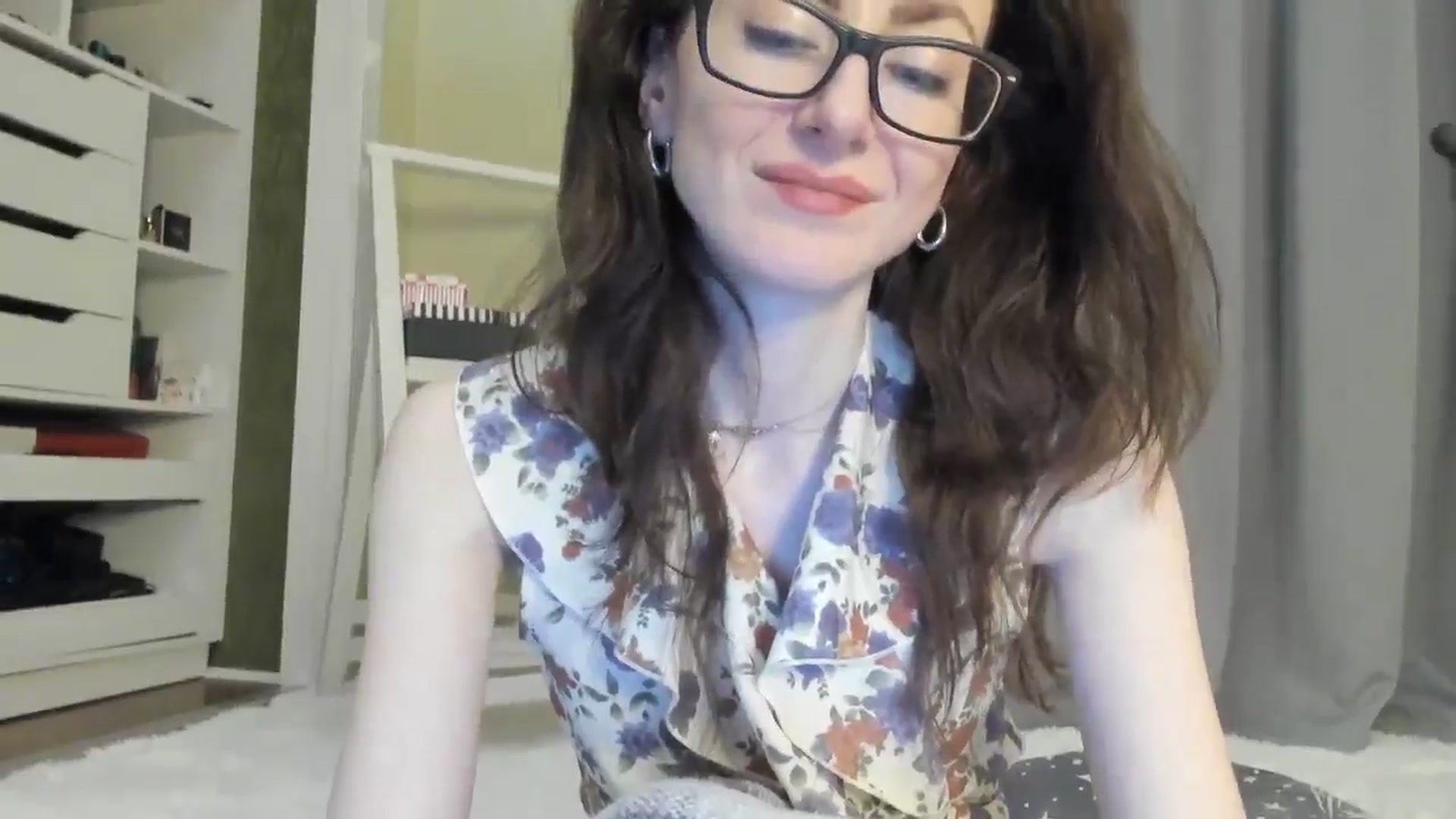 Gallery image thumbnail from Baby_Jewel's myfreecams stream on, 05/16/2024, 16:12 image 13 of 20
