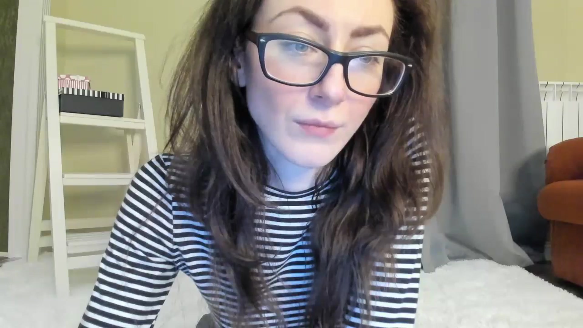 Gallery image thumbnail from Baby_Jewel's myfreecams stream on, 05/17/2024, 12:24 image 8 of 20