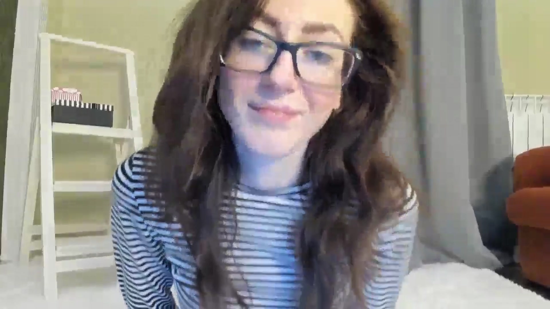 Gallery image thumbnail from Baby_Jewel's myfreecams stream on, 05/17/2024, 12:24 image 6 of 20