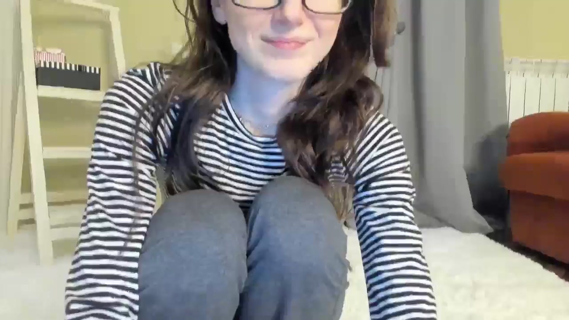 Gallery image thumbnail from Baby_Jewel's myfreecams stream on, 05/17/2024, 13:28 image 6 of 20