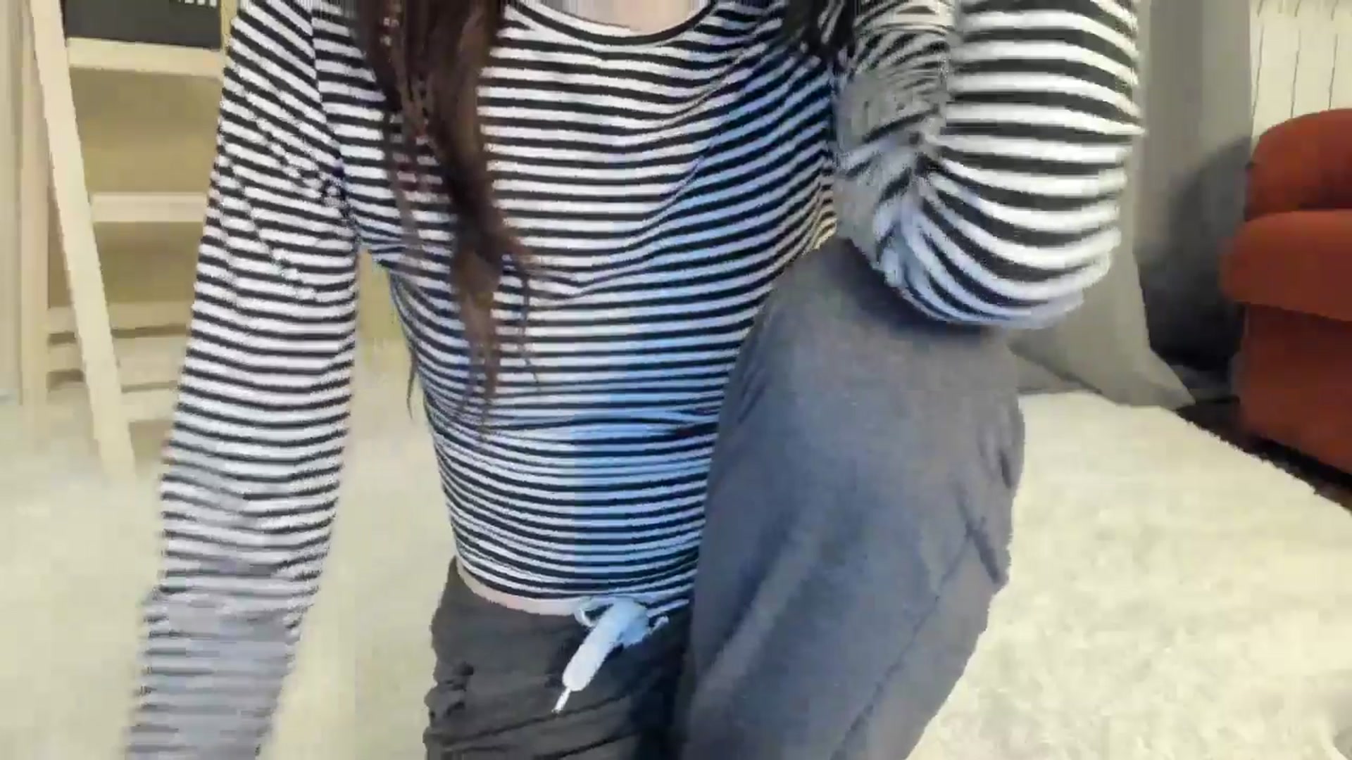 Gallery image thumbnail from Baby_Jewel's myfreecams stream on, 05/17/2024, 13:28 image 11 of 20