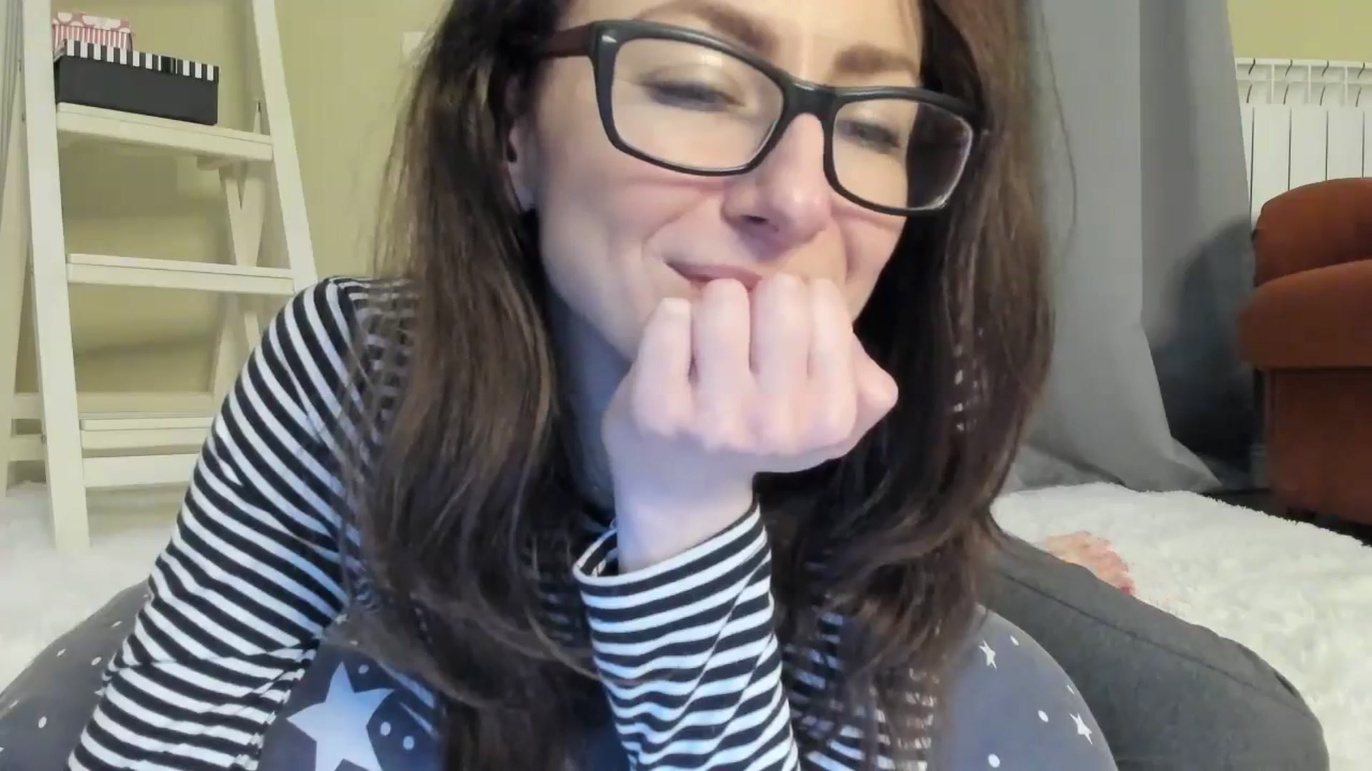 Gallery image thumbnail from Baby_Jewel's myfreecams stream on, 05/17/2024, 15:38 image 13 of 20