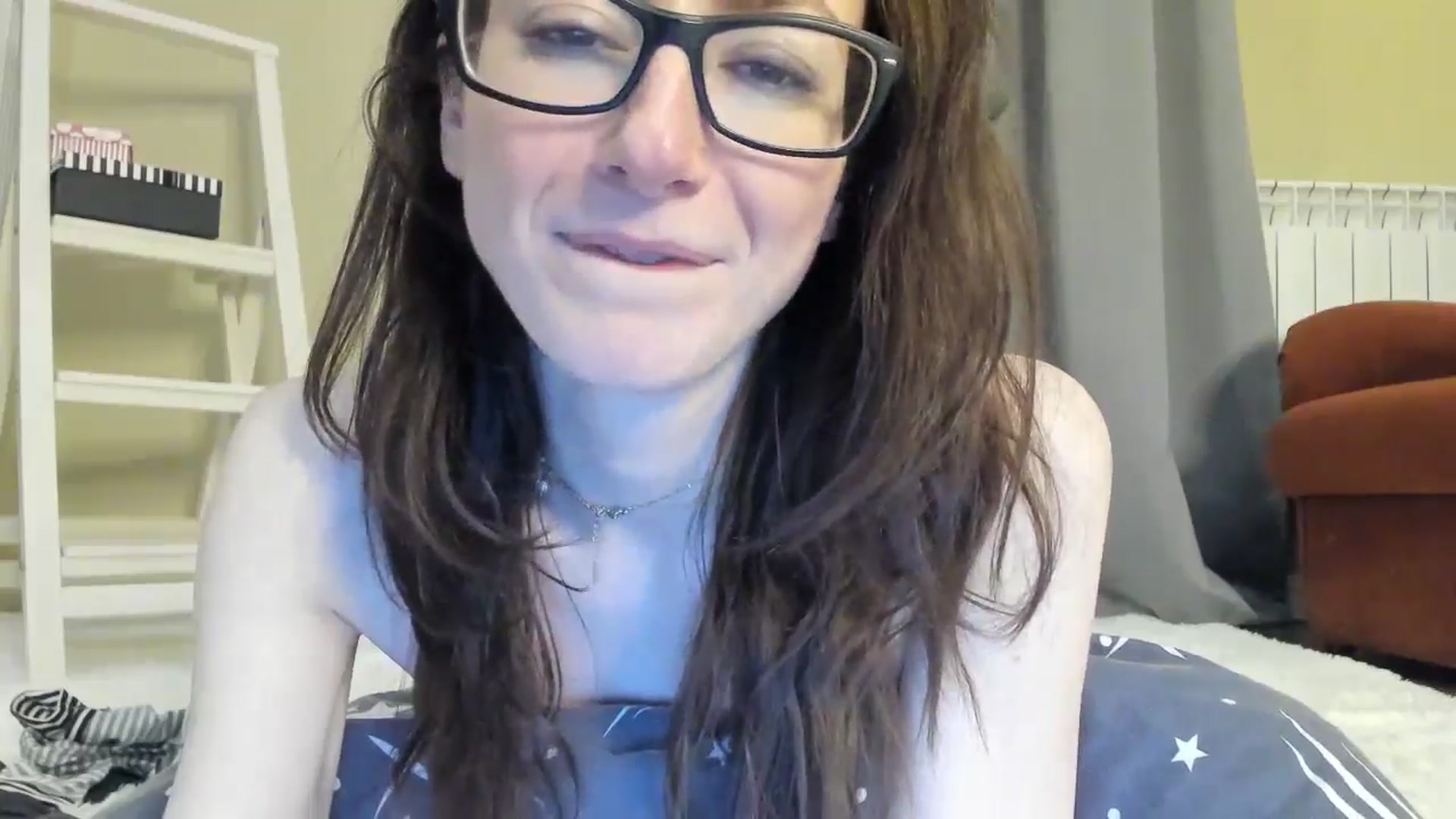 Gallery image thumbnail from Baby_Jewel's myfreecams stream on, 05/17/2024, 15:38 image 18 of 20