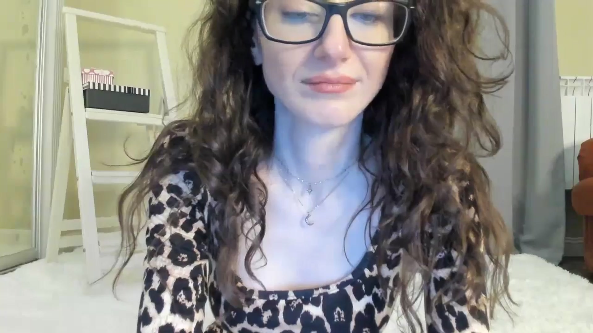 Gallery image thumbnail from Baby_Jewel's myfreecams stream on, 05/18/2024, 12:30 image 9 of 20