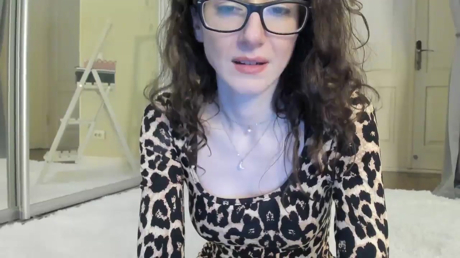 Gallery image thumbnail from Baby_Jewel's myfreecams stream on, 05/18/2024, 16:26 image 16 of 20