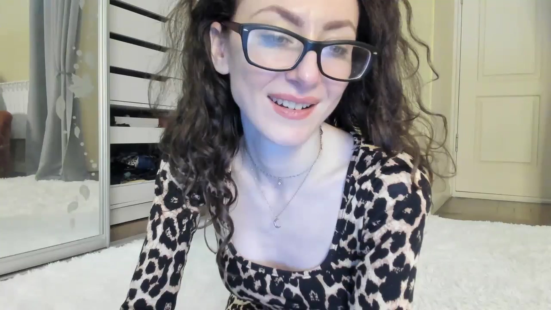 Gallery image thumbnail from Baby_Jewel's myfreecams stream on, 05/18/2024, 18:01 image 7 of 20