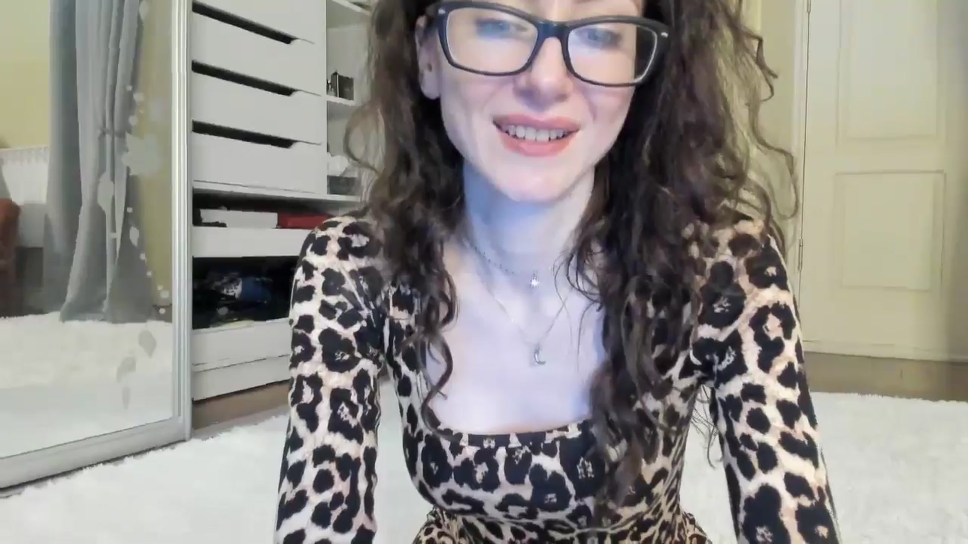 Gallery image thumbnail from Baby_Jewel's myfreecams stream on, 05/18/2024, 18:01 image 4 of 20