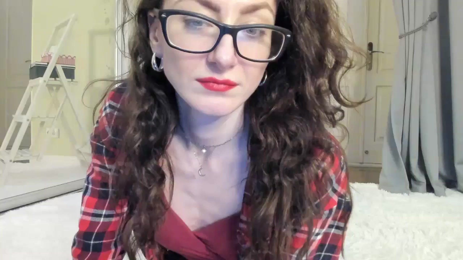 Gallery image thumbnail from Baby_Jewel's myfreecams stream on, 05/19/2024, 16:36 image 10 of 20