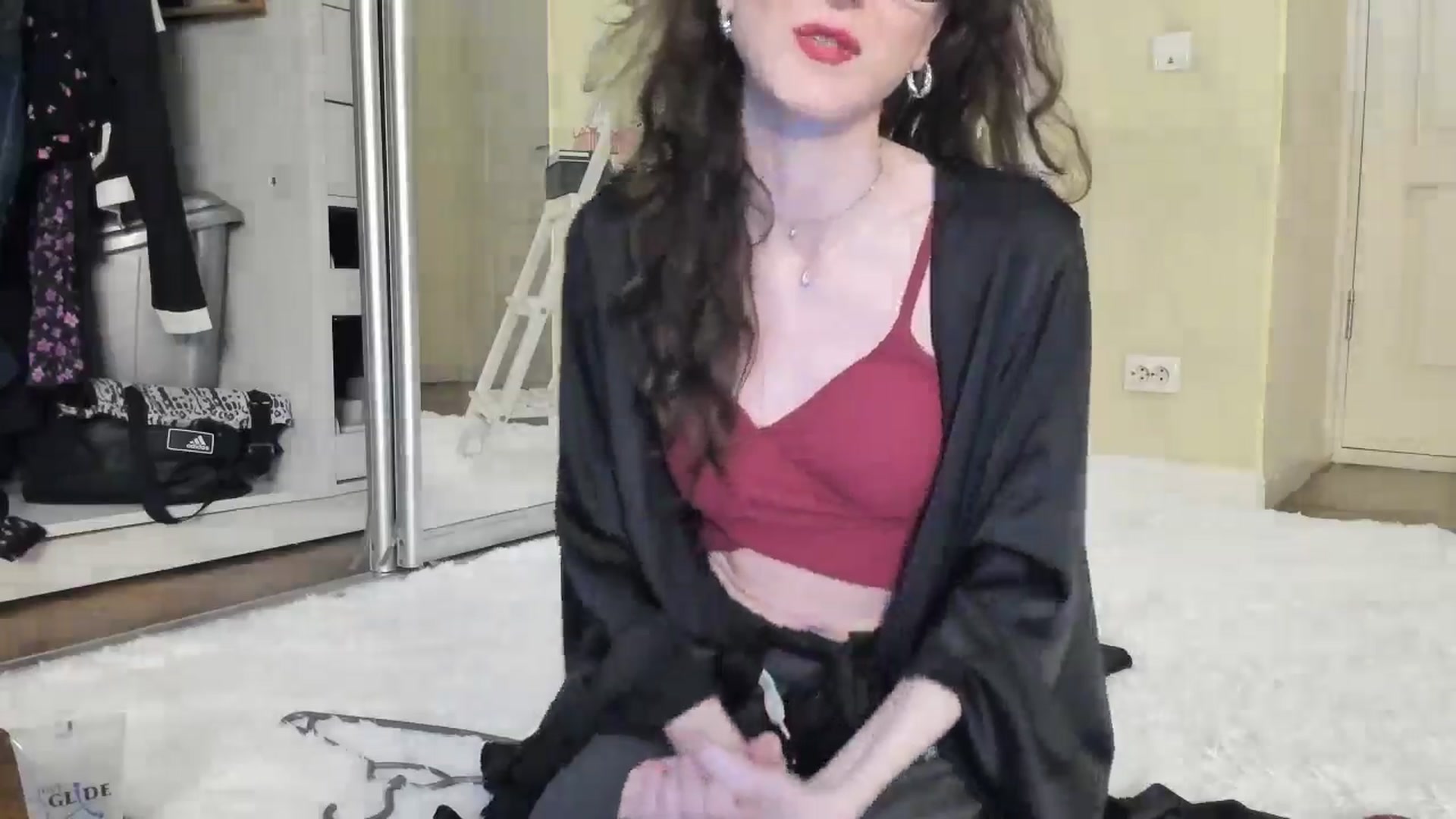 Gallery image thumbnail from Baby_Jewel's myfreecams stream on, 05/19/2024, 18:32 image 13 of 20