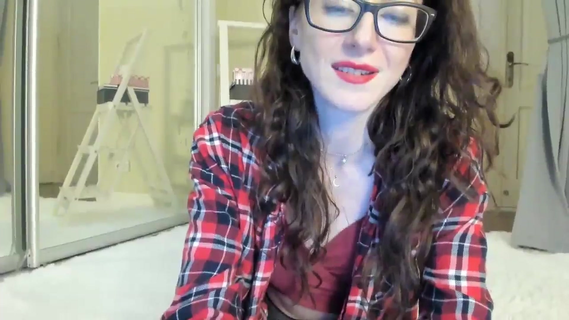 Gallery image thumbnail from Baby_Jewel's myfreecams stream on, 05/19/2024, 18:32 image 7 of 20