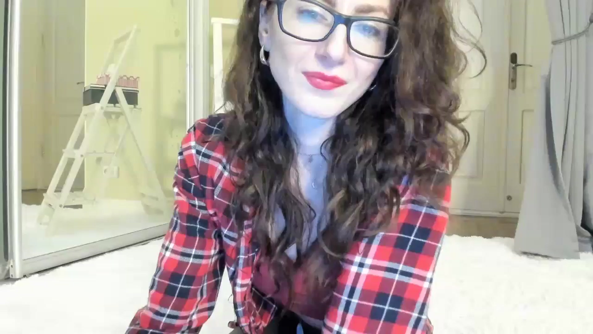 Gallery image thumbnail from Baby_Jewel's myfreecams stream on, 05/19/2024, 18:32 image 4 of 20