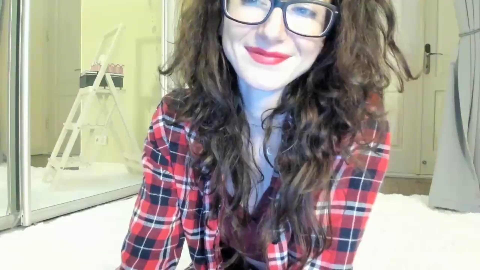 Gallery image thumbnail from Baby_Jewel's myfreecams stream on, 05/19/2024, 18:32 image 6 of 20