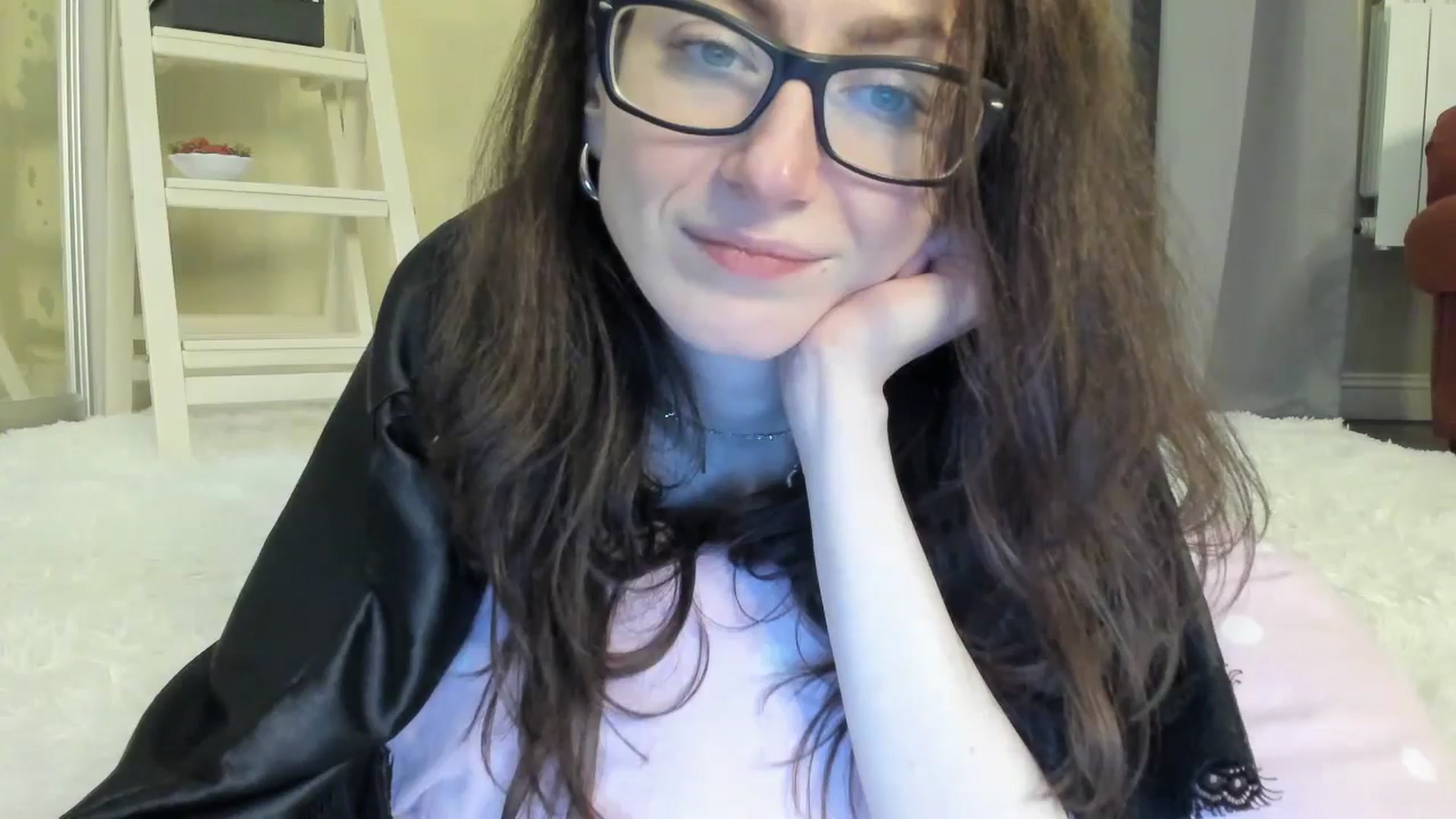 Gallery image thumbnail from Baby_Jewel's myfreecams stream on, 05/22/2024, 12:58 image 18 of 20