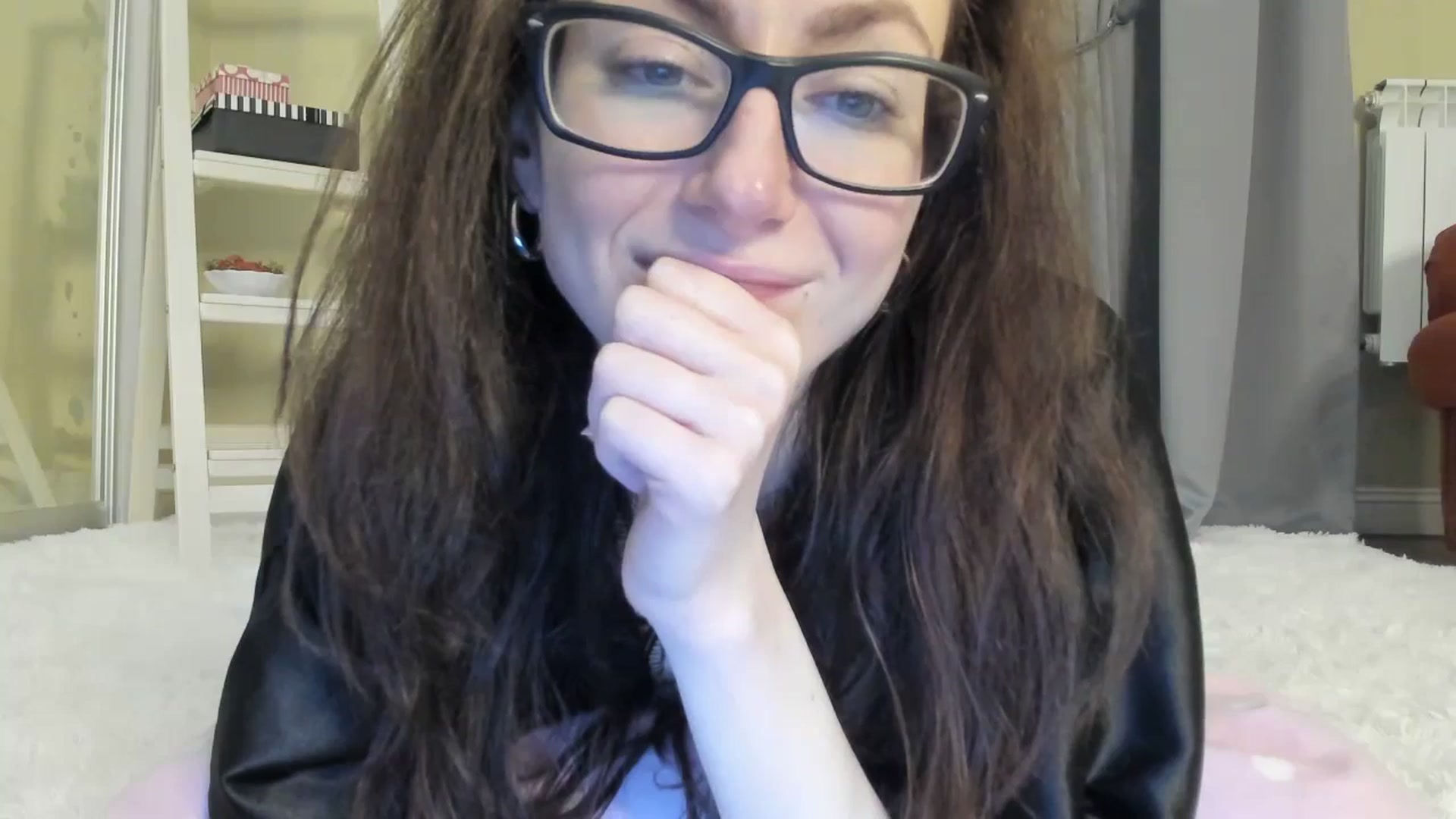 Gallery image thumbnail from Baby_Jewel's myfreecams stream on, 05/22/2024, 14:03 image 7 of 20