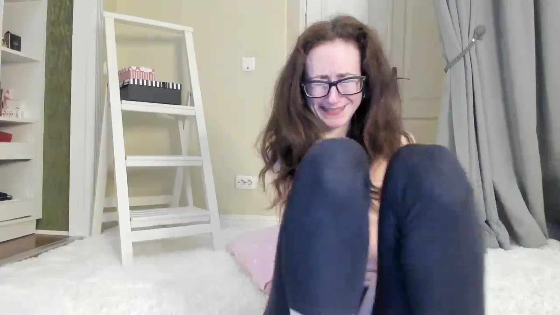 Gallery image thumbnail from Baby_Jewel's myfreecams stream on, 05/23/2024, 08:20 image 18 of 20