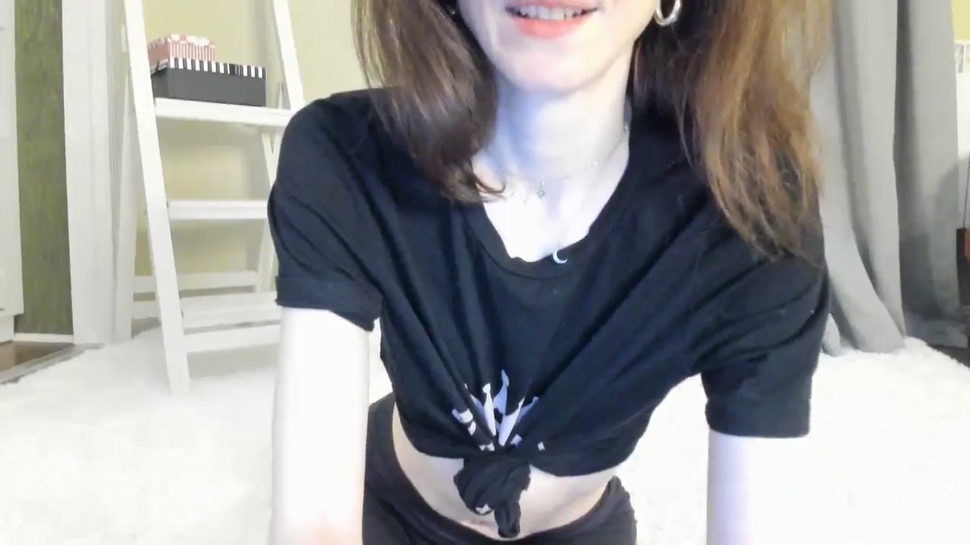 Gallery image thumbnail from Baby_Jewel's myfreecams stream on, 05/23/2024, 08:20 image 10 of 20
