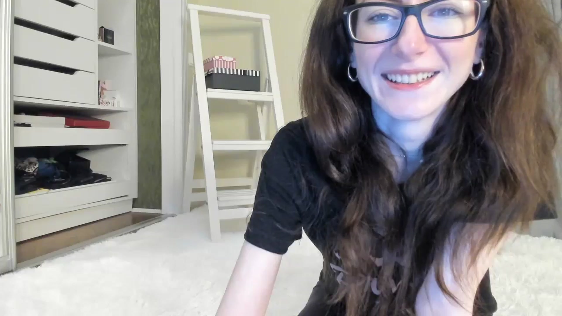 Gallery image thumbnail from Baby_Jewel's myfreecams stream on, 05/23/2024, 08:20 image 6 of 20