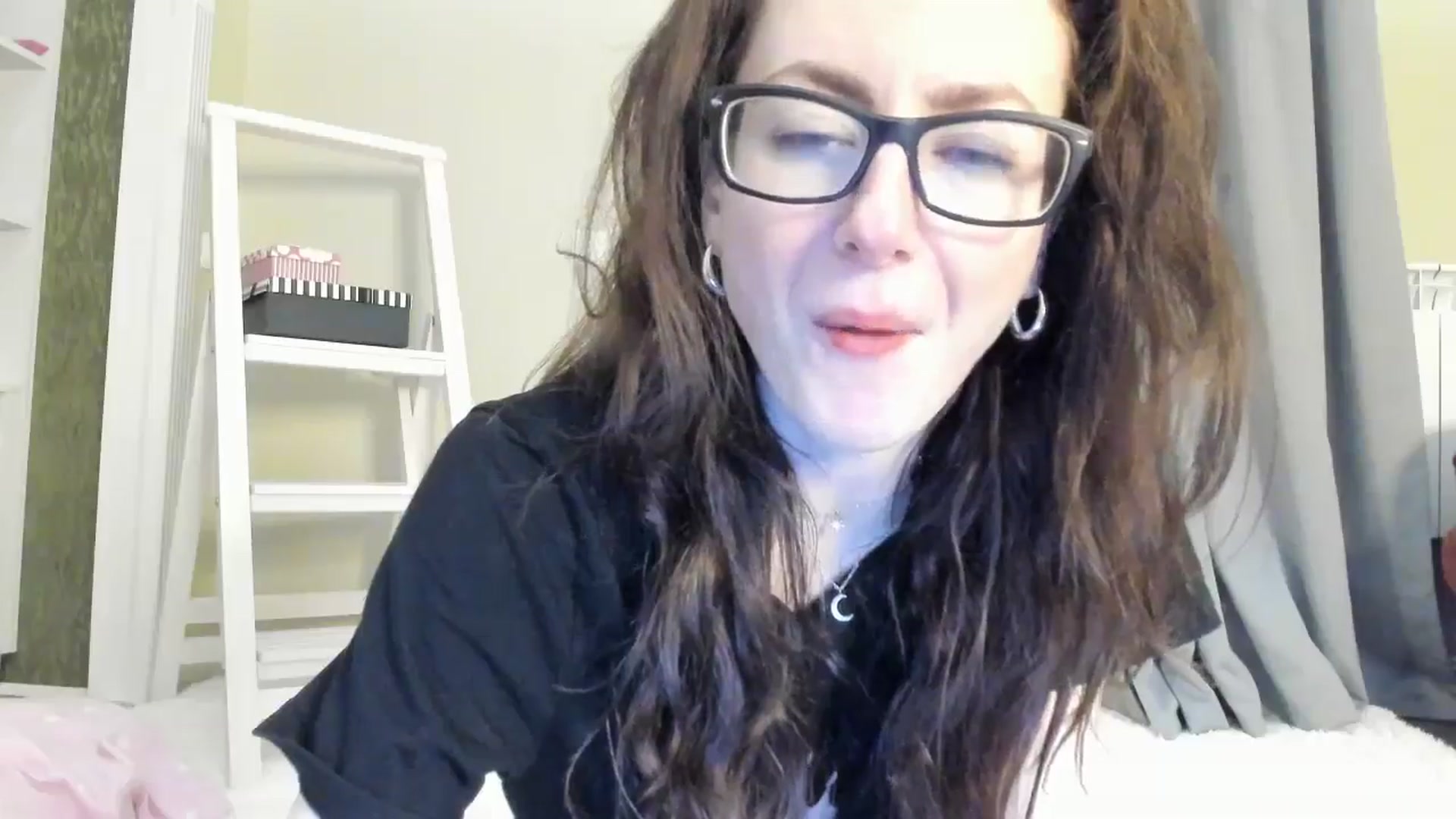 Gallery image thumbnail from Baby_Jewel's myfreecams stream on, 05/23/2024, 11:03 image 5 of 20
