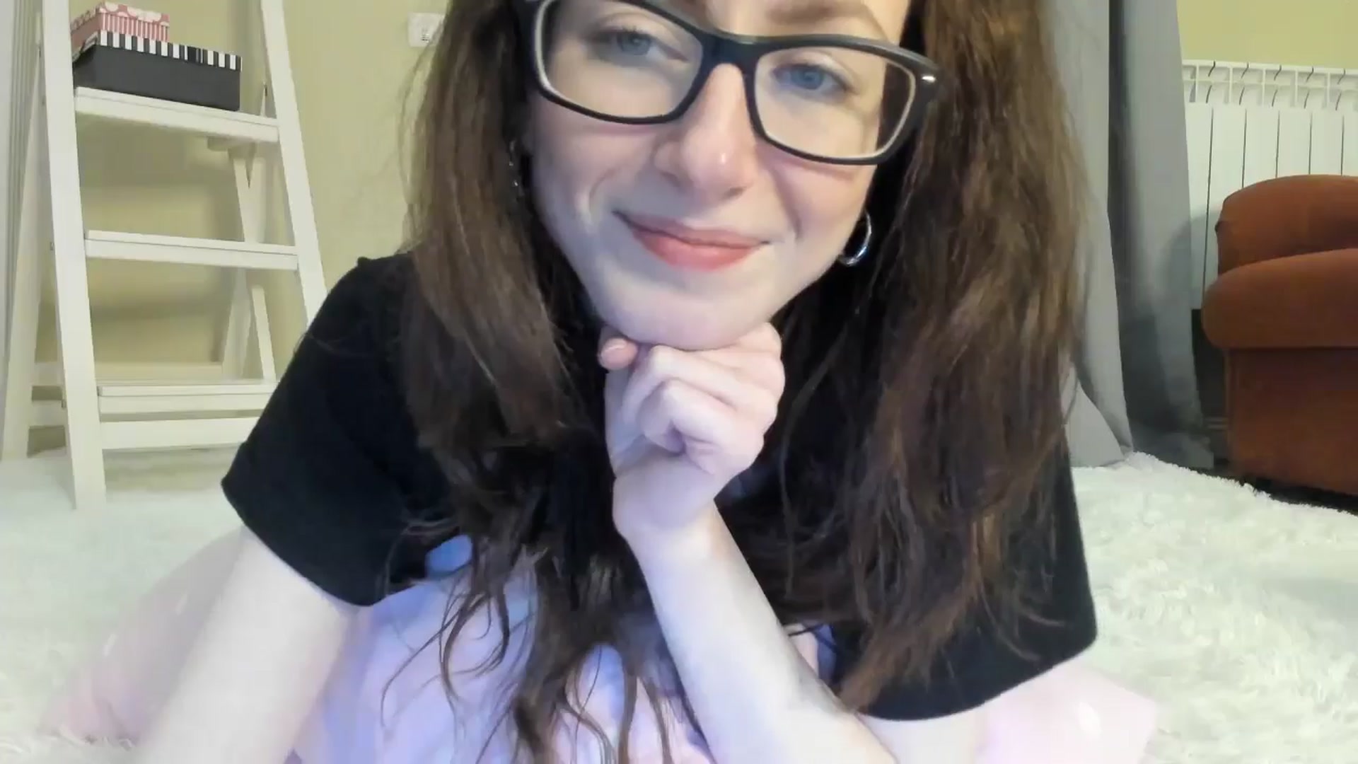 Gallery image thumbnail from Baby_Jewel's myfreecams stream on, 05/23/2024, 12:21 image 16 of 20