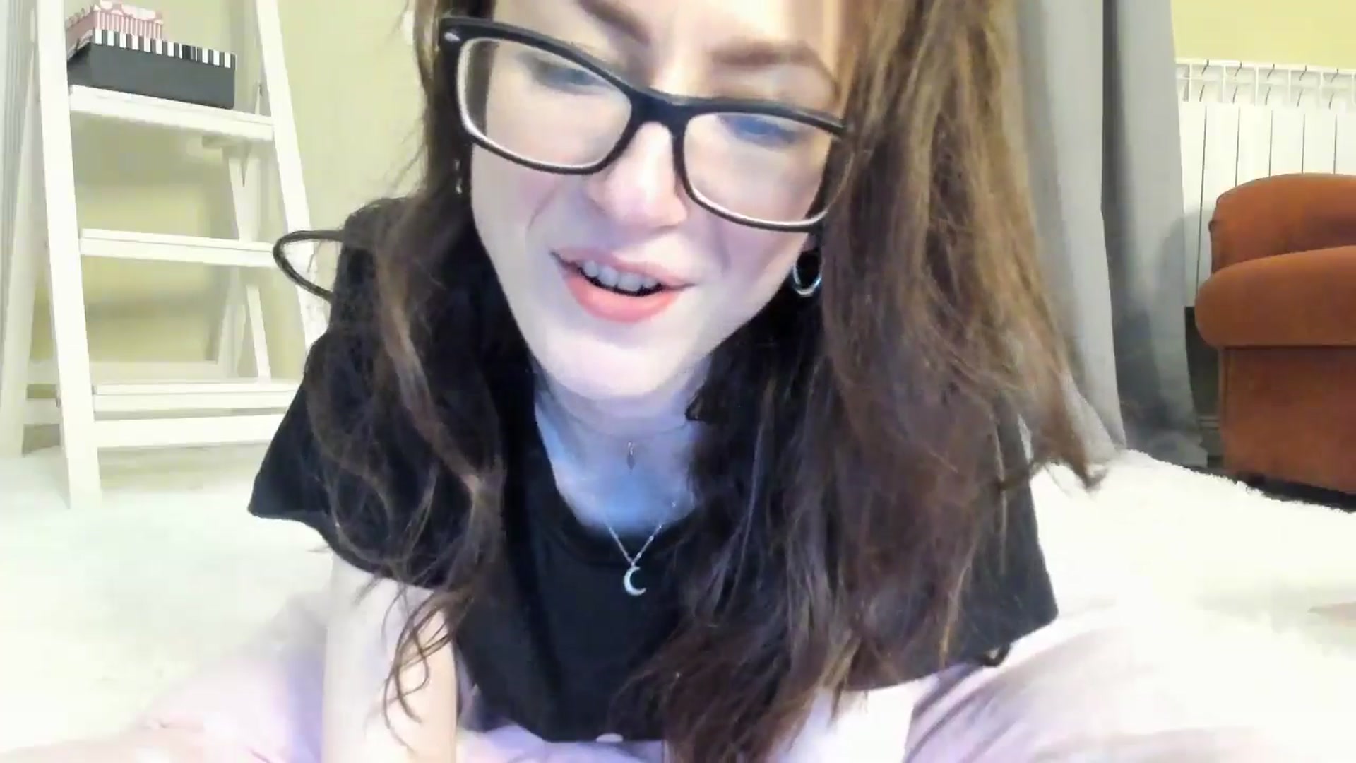 Gallery image thumbnail from Baby_Jewel's myfreecams stream on, 05/23/2024, 12:21 image 8 of 20