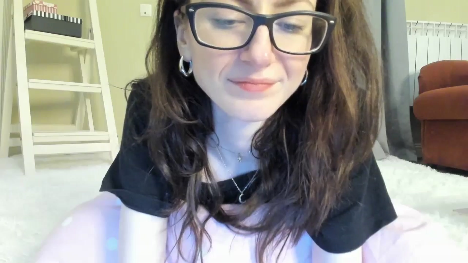 Gallery image thumbnail from Baby_Jewel's myfreecams stream on, 05/23/2024, 12:21 image 13 of 20