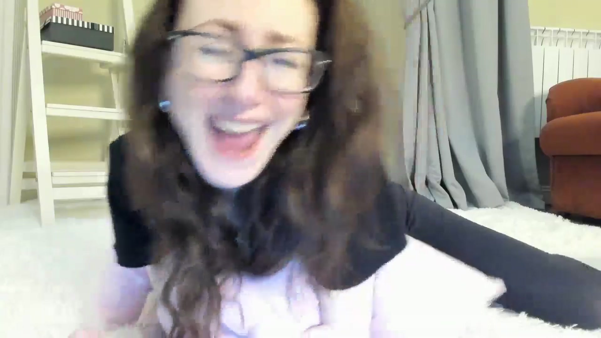 Gallery image thumbnail from Baby_Jewel's myfreecams stream on, 05/23/2024, 12:53 image 5 of 20