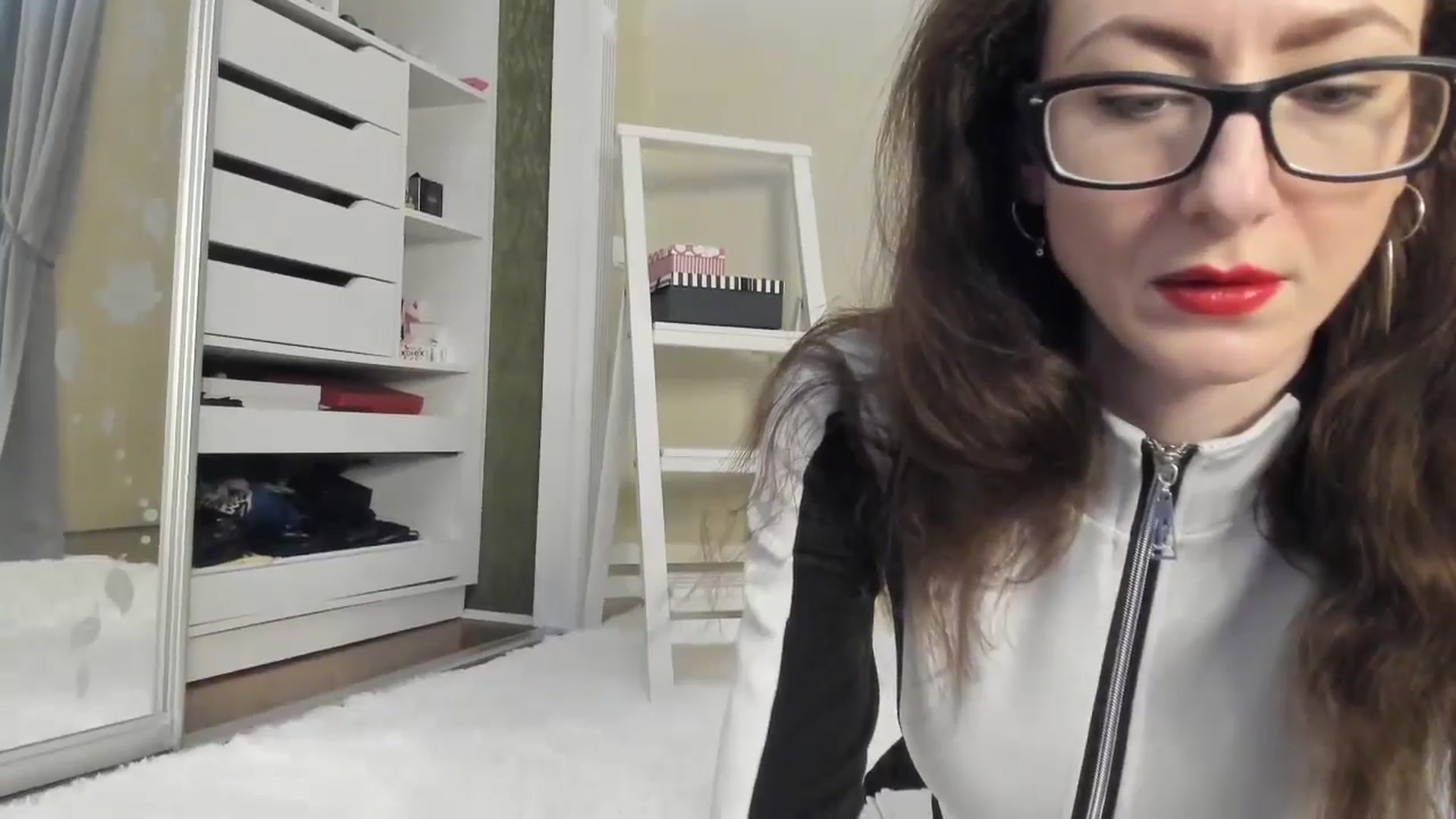 Gallery image thumbnail from Baby_Jewel's myfreecams stream on, 05/24/2024, 08:55 image 4 of 20