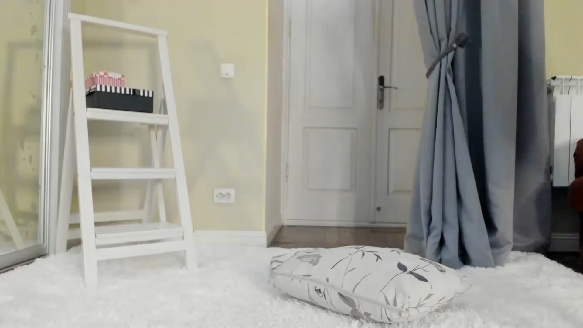 Gallery image thumbnail from Baby_Jewel's myfreecams stream on, 05/24/2024, 09:34 image 3 of 20