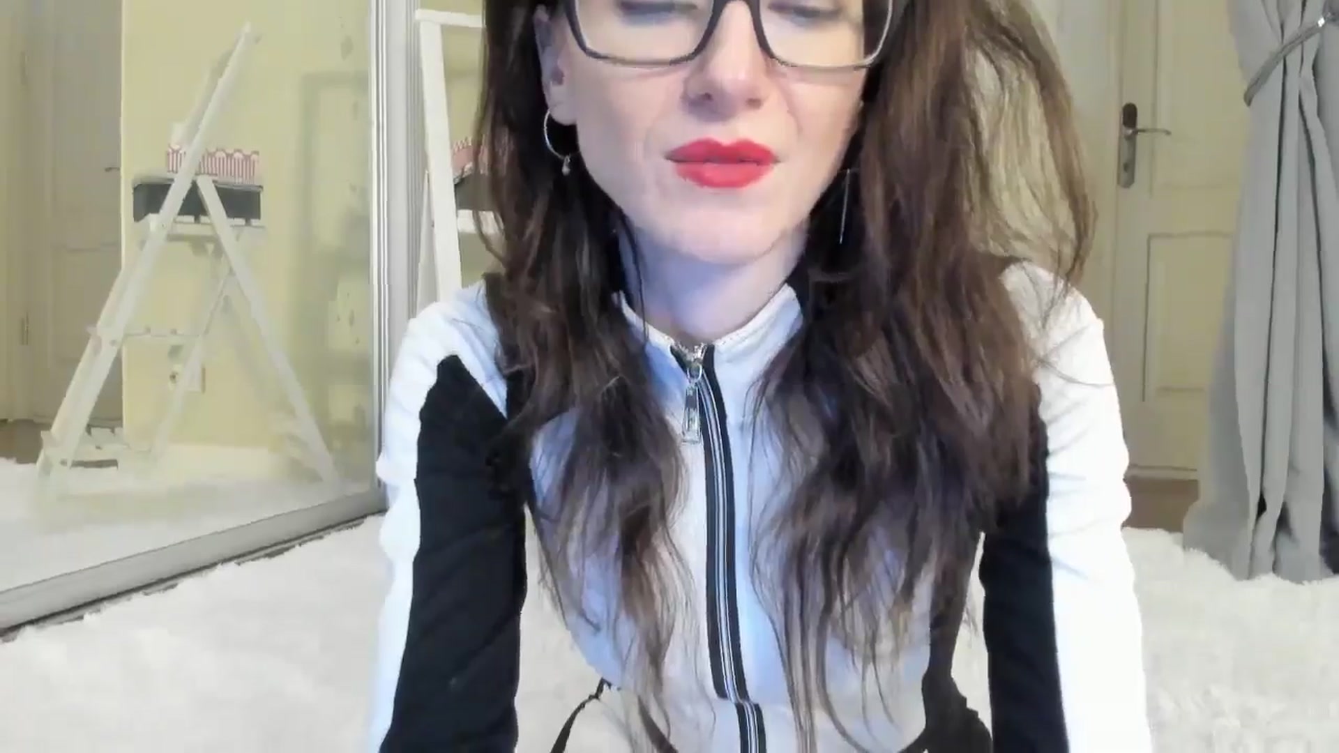 Gallery image thumbnail from Baby_Jewel's myfreecams stream on, 05/24/2024, 12:46 image 6 of 20